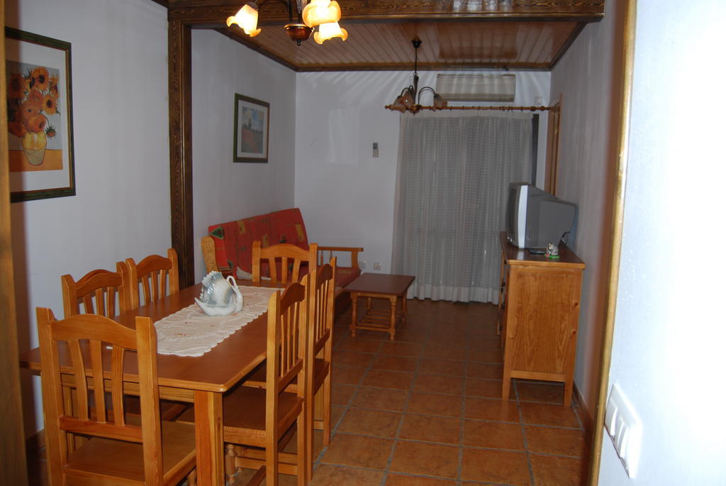 Apartamentos Les Moreres Duesaigues Phòng bức ảnh